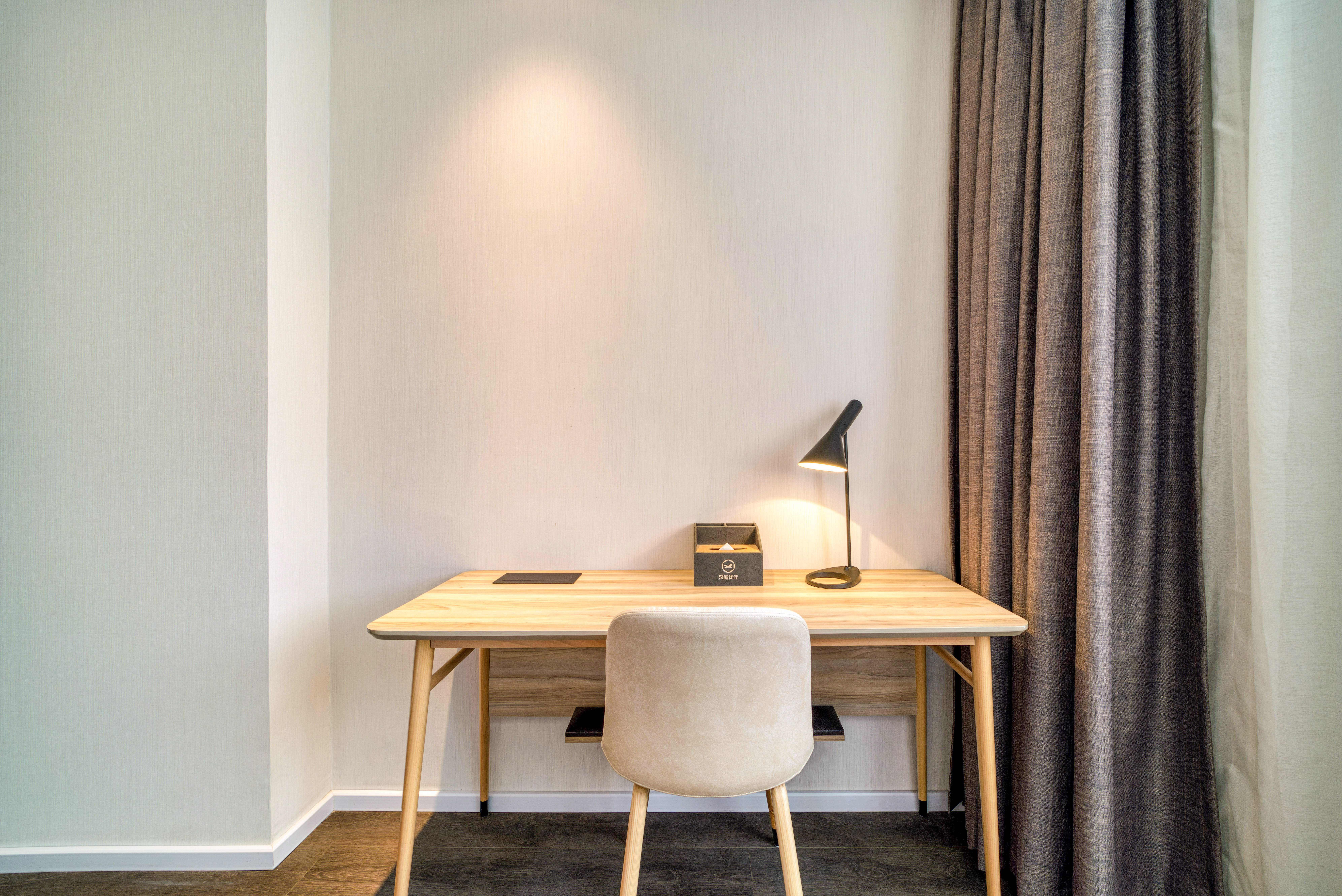 HanTing Premium Hotel (Shengzhou) Over view