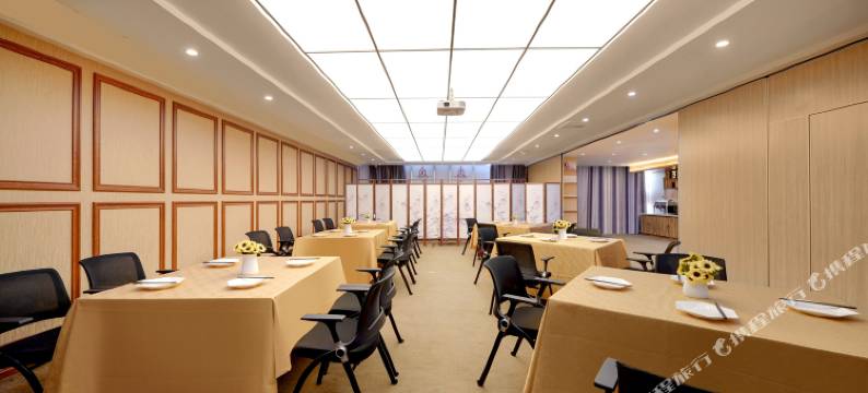 哈尔滨红茂酒店(平房区红旗MALL购物广场731遗址店)图片