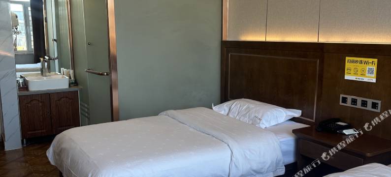 二连浩特宏远宾馆图片