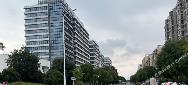 虫二公寓(绿地未来城店)图片