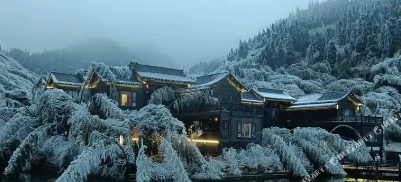 云冰山依依不捨客栈图片