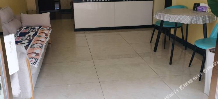 悦华酒店(遂宁站店)图片
