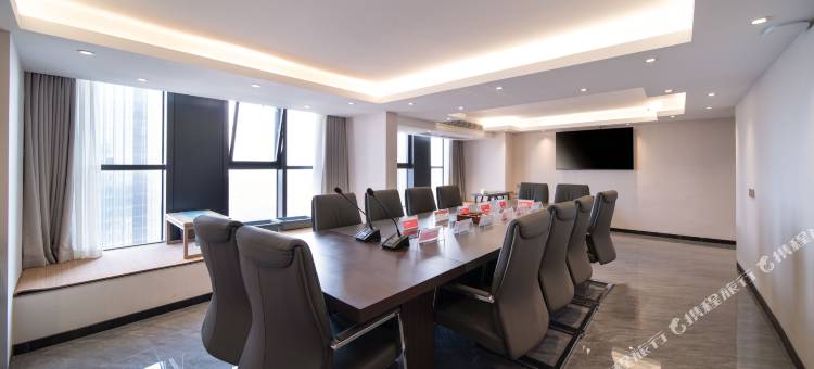 Garia 加里亚·高空观景酒店(贵阳北站店)图片