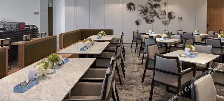 维纳海景度假公寓(吴川鼎龙湾德萨水世界店)图片