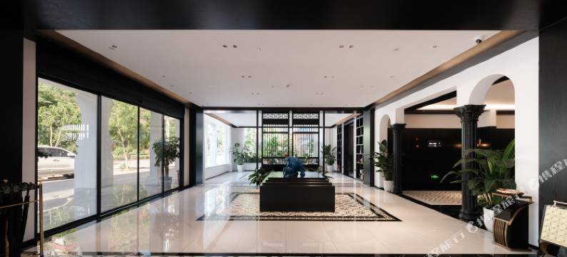 西双版纳景洪景岸江景度假酒店(澜沧江店)图片