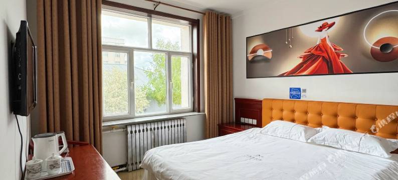 乌兰布统景区千里马庄园图片