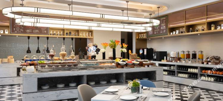 青岛崂山石老人海水浴场希尔顿欢朋酒店图片