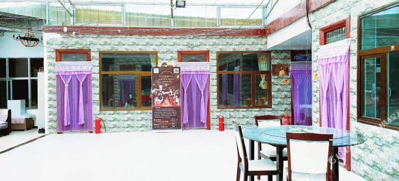 乌兰朋来宾馆图片