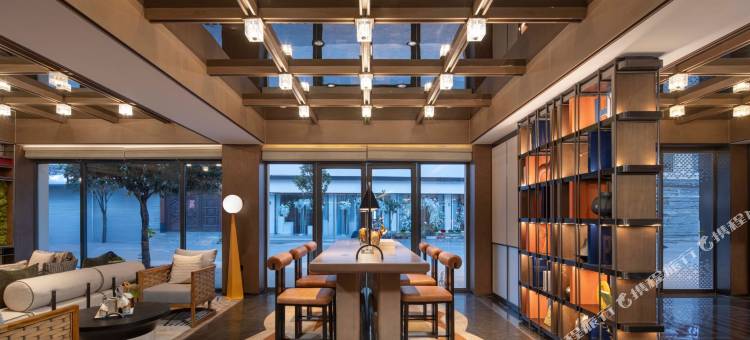 丽江束河希尔顿欢朋酒店图片