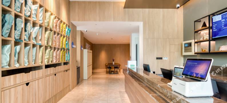 汉庭优佳酒店(杭州江汉路地铁站店)图片