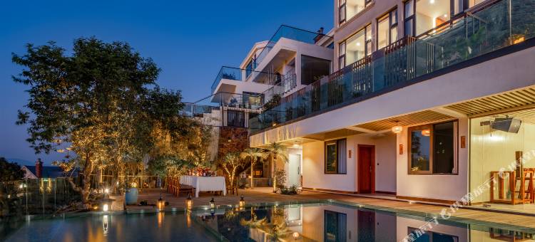 腾冲云间仙境·温泉度假客栈图片