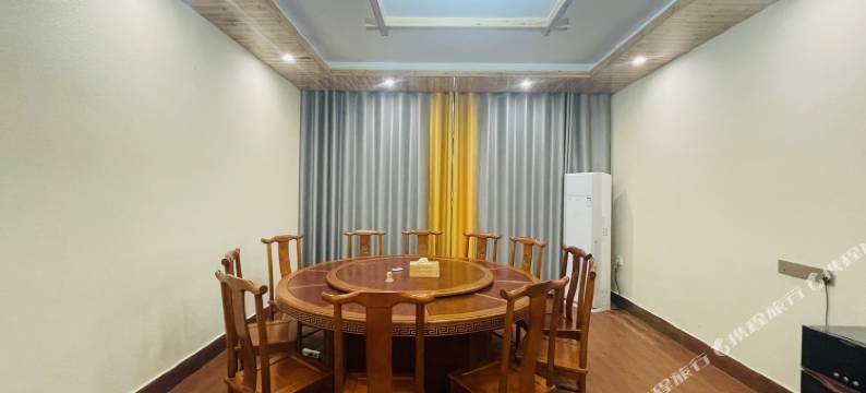 井冈山揽月山庄图片