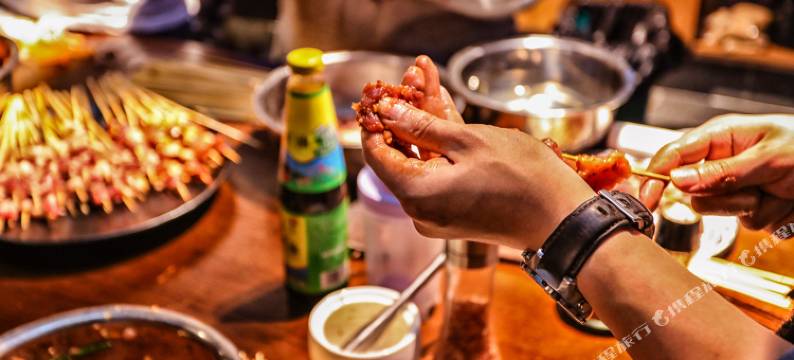 重庆吃山文化青年旅店图片
