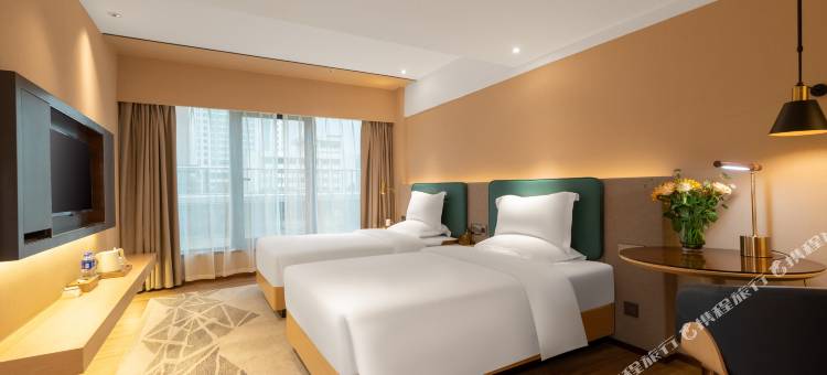 潮漫酒店(珠海渔女情侣中路店)图片