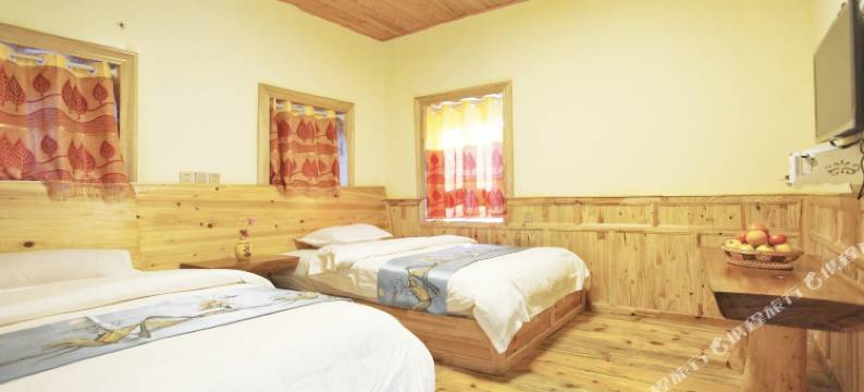 丹巴中路藏寨田园酒店图片