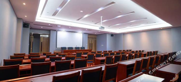 新泰钻石大厦锦江都城酒店图片