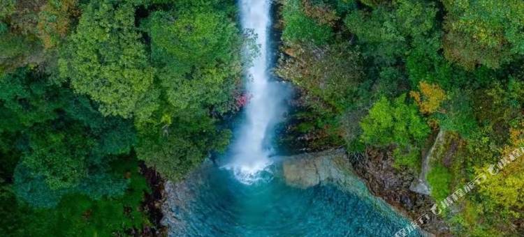 群山之心·夹缝岩民宿图片