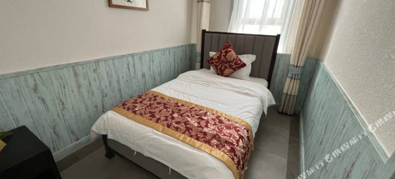 克拉玛依乌尔禾颐中小院图片