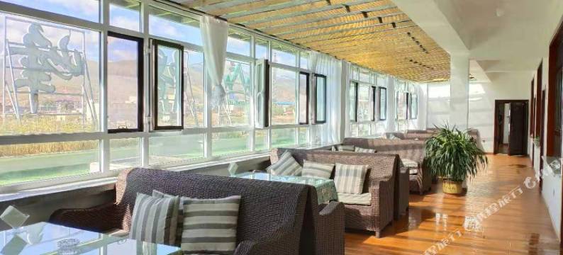 憬峰酒店(玉树囊谦店)图片