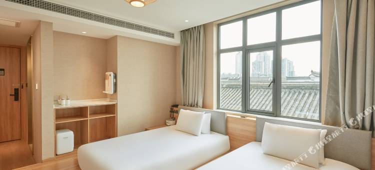 宁波天一广场和酒店(鼓楼地铁站店)图片