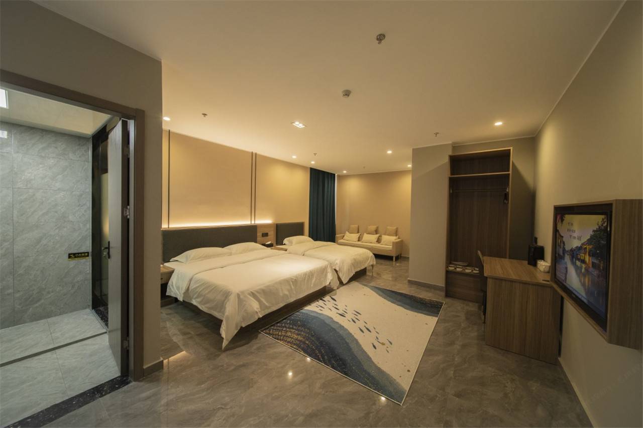 蜗牛电竞商务酒店(嘉兴平湖东湖景区银泰店)