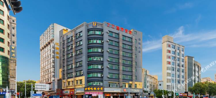 7天优品酒店(深圳机场固戍地铁站店)图片