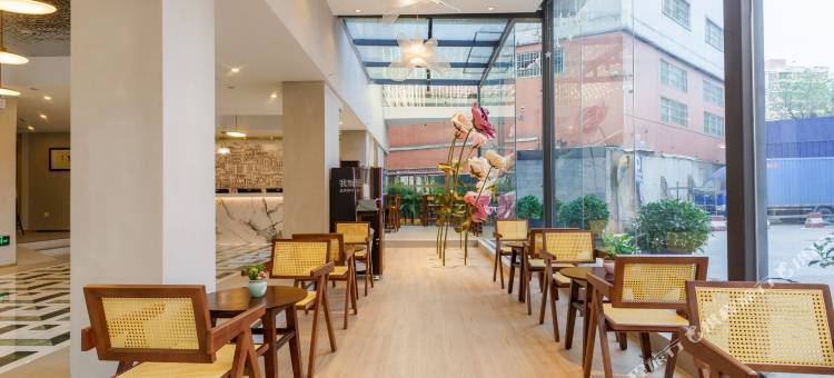 奥雅·布语公寓(广州中大地铁站红棉中大门店)图片