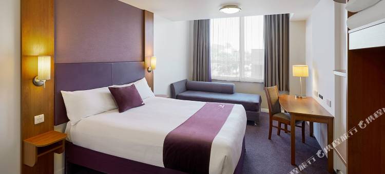 优品迎伦敦希思罗机场T2&T3(巴斯路)酒店(Premier Inn London Heathrow Airport T2 & T3 - Bath Road)图片
