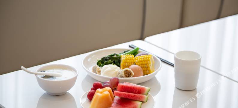 夕月亮酒店(昆明万彩城云南财经大学店)图片