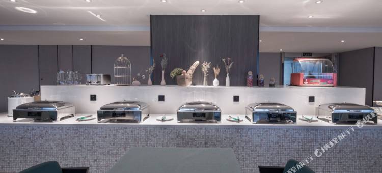 华士国际酒店(新世界商业广场店)图片