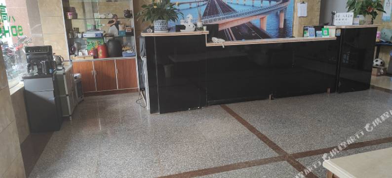 建水鸿祥酒店(建水北站店)图片