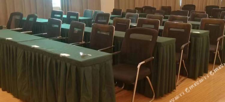 陌上泊酒店(广元高铁站摩尔天成店)图片