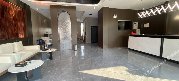 途柚酒店(长沙宁乡吾悦广场店)图片