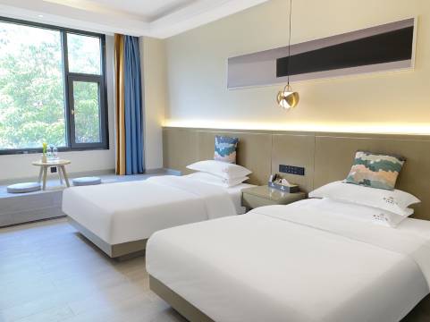 孟定唐舍智能酒店