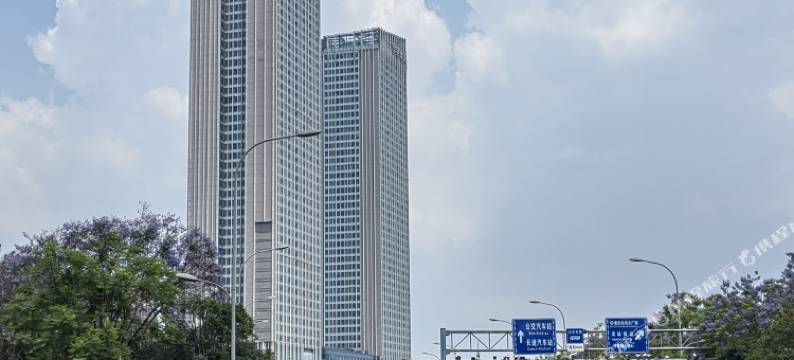 腾翔电竞酒店(重庆北站北广场店)图片