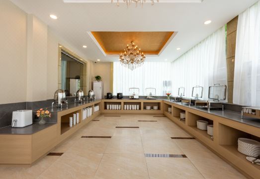 Emeishan Blue Sky Resort Hotel Hotel Overview