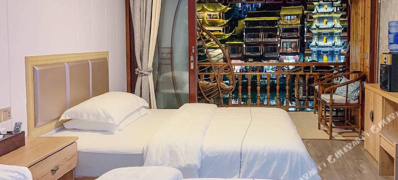 凤凰悦江江景民宿图片