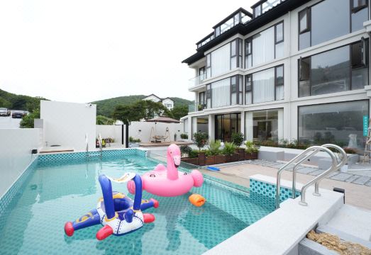 花筑·乌塘潮音民宿（小乌石塘店）外景图