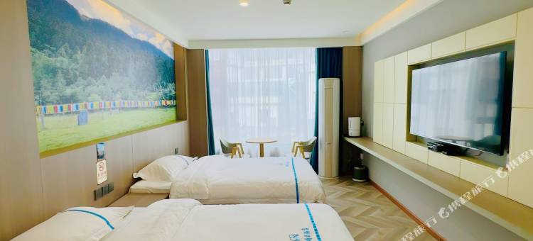 朗牵精品酒店图片