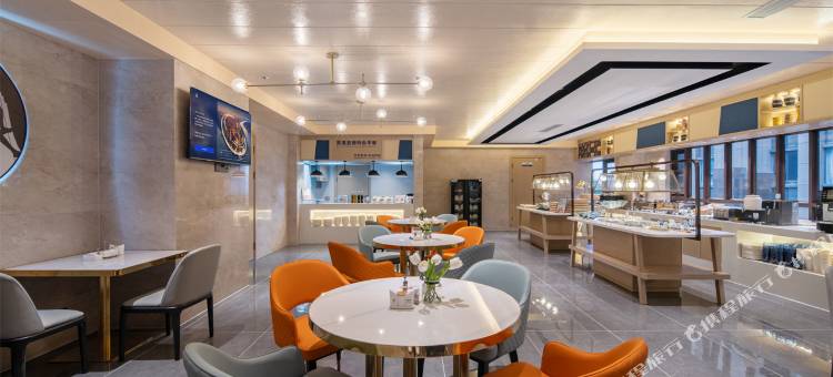 凯里亚德酒店(昆明高铁南站春融街地铁站店)图片