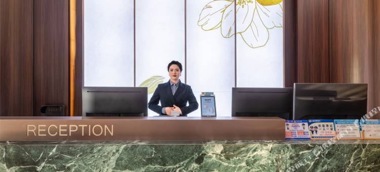 百里杜鹃云上花海酒店图片