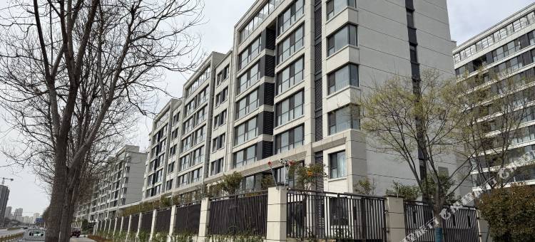 利源艺宿酒店(安阳高铁东站店)图片