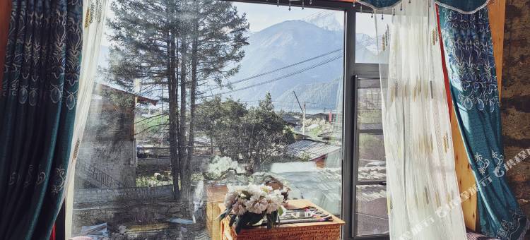 工布江达藏韵康桑客栈(巴松措店)图片