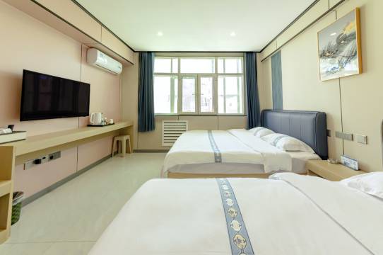 阿克苏杨都宾馆(天百世纪广场店)