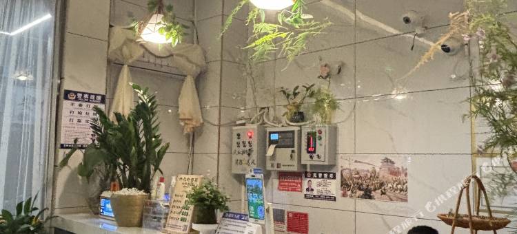 望谟丹尼斯酒店图片