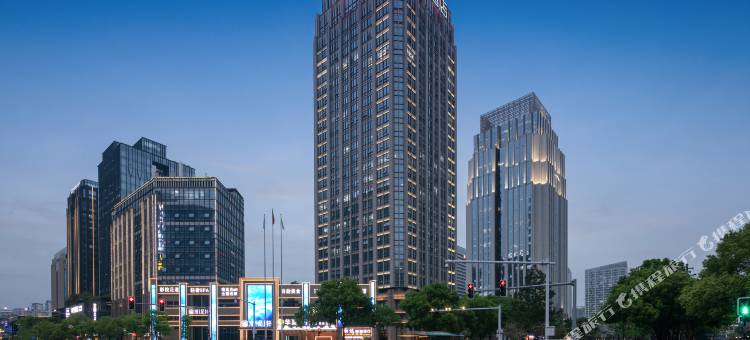 麗枫酒店(南昌红谷滩万达广场秋水广场店)图片