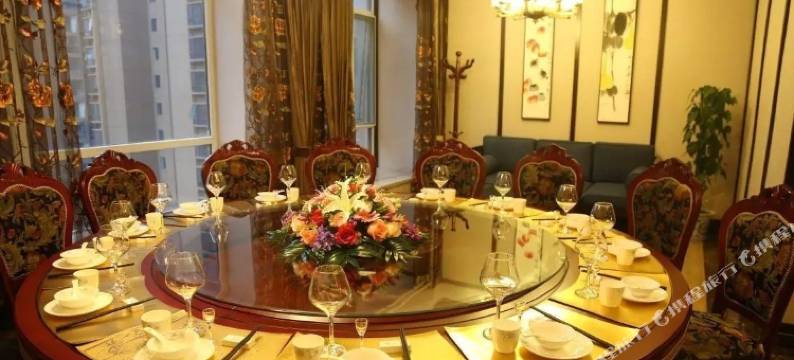 巴中天润阁酒店图片