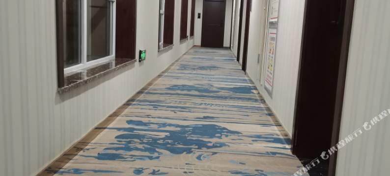 乌兰巴州宾馆图片