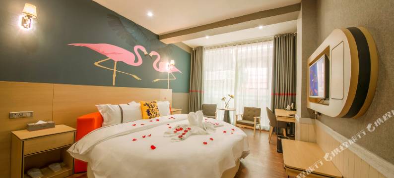 时光主题酒店(广安摩尔百货店)图片