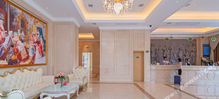 维也纳酒店(随州白云湖御山墅店)图片